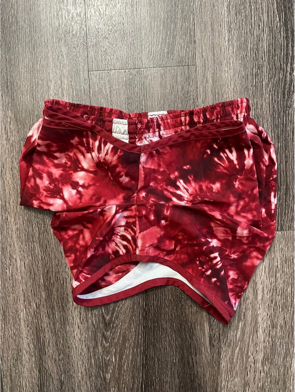 Nike Alabama Crimson Tide Tie-Dye Tempo Running Shorts - Picture 5 of 13